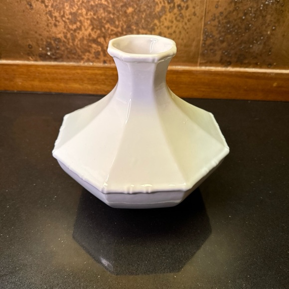 Jonathan Adler Other - Jonathon Adler HAPPY CHIC White 8-Sided Chinoiserie Vase Contemporary Classic